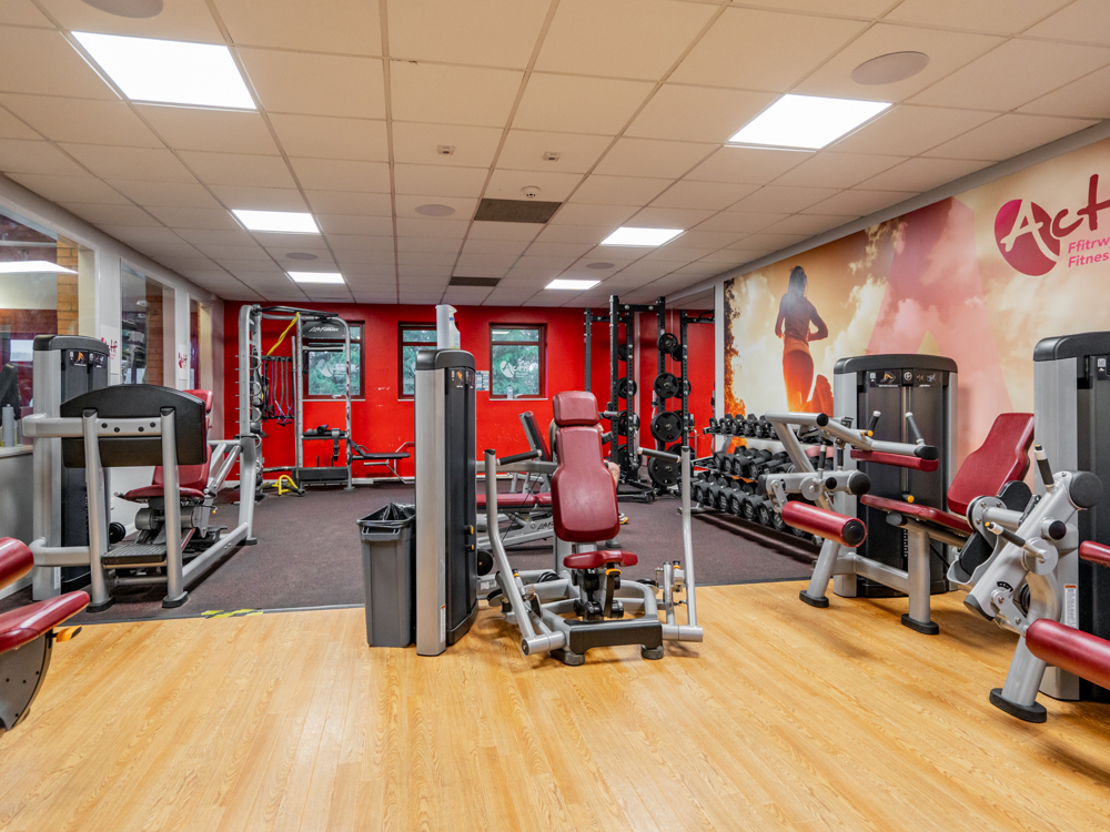 Newcastle Emlyn Leisure Centre Gym
