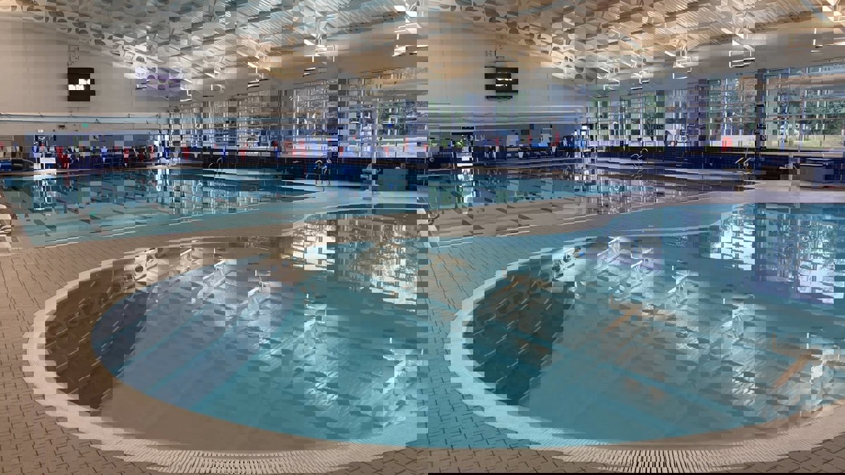Carmarthen Swimming pool